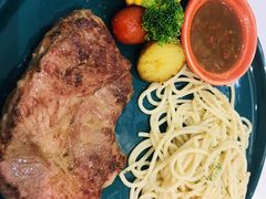 -丽莎沙拉轻食餐厅(国贸店)