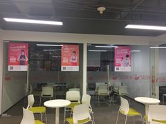 -天鹅到家·保姆月嫂育儿嫂(龙华店)