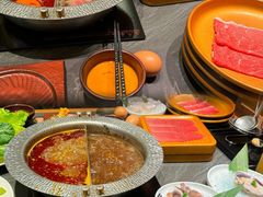 -牛YO寿喜烧·铁板烧和牛火锅自助(市府恒隆店)