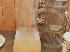 -锅飘飘·东北铁锅炖(雨花客厅店)