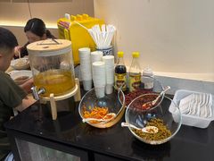 -双燕楼·手工馄饨·汤面小吃(世纪汇店)