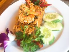 -Chom Cafe and Restaurant