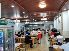 大堂-华兴街自力面店
