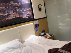 -城枫酒店(陈家祠地铁站店)