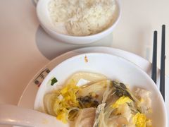 -巷子宽·酸菜鱼(迪士尼小镇店)