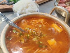 泡菜肥牛汤-本炙炭烤·蒲烧活鳗料理店(金沙洲店)