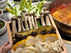 -菌自在·云南野生菌火锅(长安万达店)