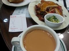 双拼，芝士咸牛俐包-兰芳园(上环店)