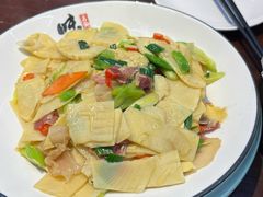 -民间瓦缸煨汤館(嵩山路店)