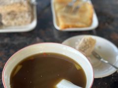 -侯臣咖啡文化村