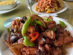 -美顺香食府鱼头老店(雪野湖店)