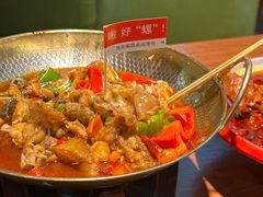 香辣蛙-老闵田螺馆·南昌市井菜·特色小吃(总店)