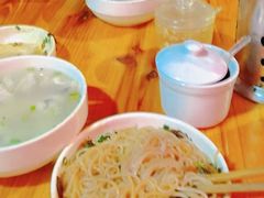 -依云煎包店