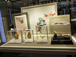 -周大福 CHOW TAI FOOK(新世界百货崇文店)