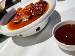 首创灌汤烧鹅-炳胜品味(海印总店)