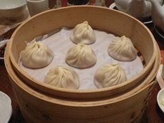 -鼎泰丰(新港中心店)