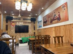 大堂-芦茨金富饭庄·25年老字号·专做稻草鸡