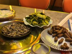 -沪上名羊天下•烤羊腿•东北烧烤•小龙虾(浦东直营总店)