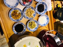 创世纪冰粉-手选潮汕鲜活牛肉火锅(二七广场店)