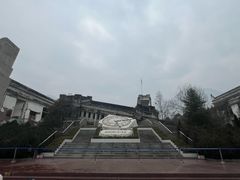 -四川汶川特大地震漩口中学遗址