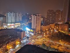 -醉江景酒店式公寓(桐庐利时广场店)