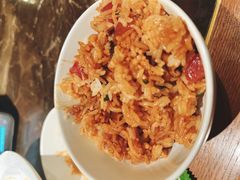 经典香菇腊味煲仔饭-汤城小厨•粤菜•靓汤(苏州街店)