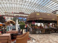 -拉萨圣地天堂洲际大饭店-自助餐厅