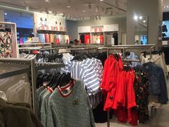 -H&M(鹏欣水游城店)