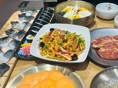 -青瓦餐厅·生鱼片·韩园烤肉(西塔店)