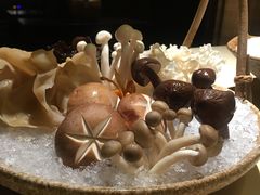 -余欢领鲜火锅(新街口店)