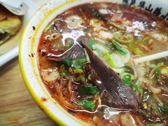 -华山路小碗驴肉汤(龙鳞路店)