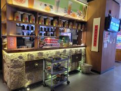 -呷哺呷哺(万达新世界店)