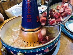 -毛辣果·贵州红酸汤牛肉火锅(西单店)
