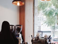 -You’ll see coffee 咖啡