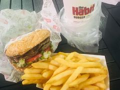 -The Habit Burger Grill 哈比特汉堡(爱琴海店)