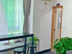 -两知·自习室(三峡广场总店)