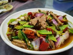 -卢六川汤肉(南方花园店)