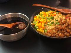 秘制小龙虾拌面-贡梅老面馆·蟹粉面·无锡特色小吃(南长街主推店)