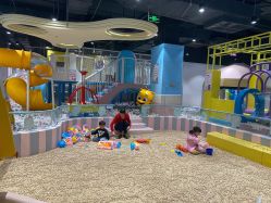 -汤姆猫亲子乐园(保利Mall店)