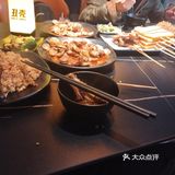 夜宵烧烤探店记