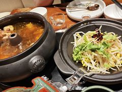 羊肚菌鹿茸菇汽锅鸡-云海肴·汽锅鸡·云南菜(美罗城店)