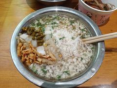 -地道战卤粉(名牌大厦店)