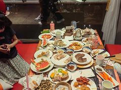 -四海一家自助餐(益田假日广场店)