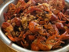 -琥珀老六龙虾(四里河店)