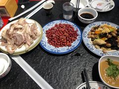 -老北京胡同味道二荤铺(酒仙桥店)