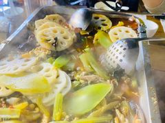 -后街佬·炭火鲜鱼杂(南城店)