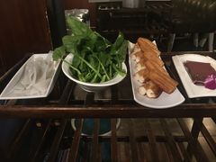 -滇釜火锅·能喝汤的火锅(车公庄店)