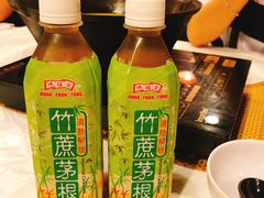 -鲜入围煮花胶鸡海鲜火锅