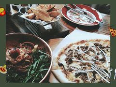 烤牛肉披萨-I HOLIC艾豪丽披萨(KKone店)