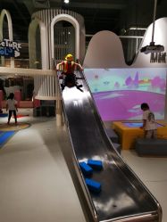 -meland club亲子乐园(石家庄万象城店)